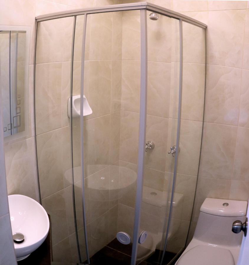 Hotel Kusnaya ピウラ エクステリア 写真